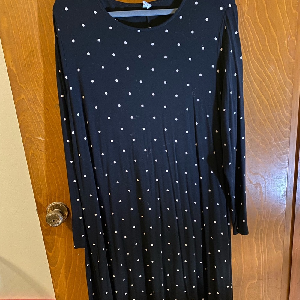 Old Navy black polka dot dress